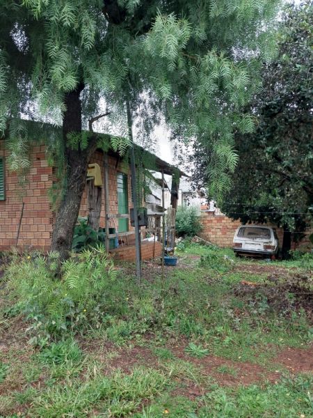 TERRENO URBANO DE 162,50M², COM BENFEITORIA NÃO AVERBADA, EM VACARIA/RS, localizado em Vacaria - RS, bairro Kennedy