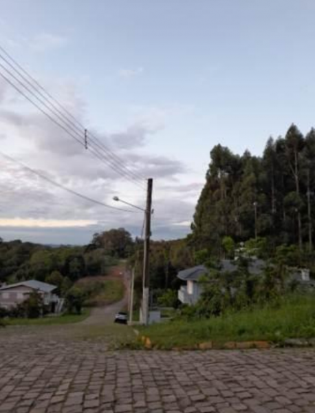 LEILÃO DIREITOS E AÇÕES SOBRE O APARTAMENTO Nº 302 DO EDIFÍCIO, NO BAIRRO BELA VISTA, CIDADE DE PORTO ALEGRE/RS, COM ÁREA PRIVATIVA DE 103,79M², E SOBRE OS BOXES Nº 07 E 08, localizado em Porto Alegre - RS