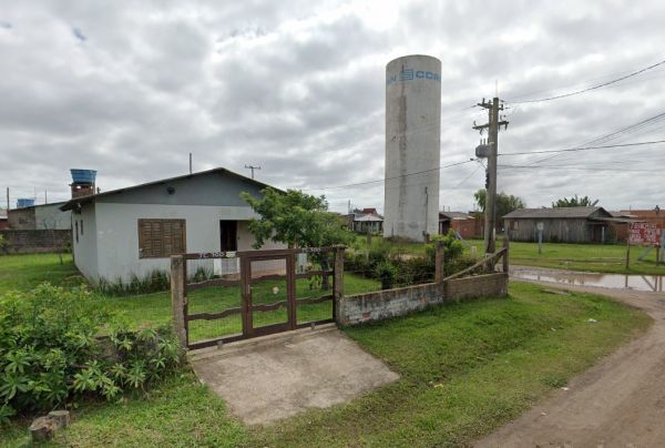 LEILÃO TERRENO URBANO, COM ÁREA DE 300M², COM BENFEITORIAS NÃO AVERBADAS NA MATRÍCULA, SITO NA CIDADE DE TRAMANDAÍ/RS, localizado em Tramandaí - RS