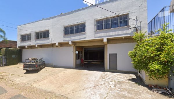 LEILÃO PRÉDIO DE ALVENARIA DESTINADO A DEPÓSITO/ESCRITÓRIO, COM 1.241,00M² DE ÁREA, RUA ARABUTAN Nº 869, BAIRRO SÃO JOÃO, PORTO ALEGRE/RS, localizado em Porto Alegre - RS
