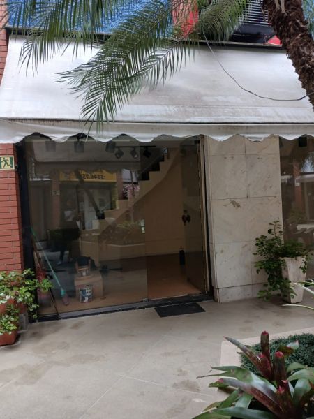 A LOJA Nº 29 COM ÁREA PRIVATIVA DE 36,45M², DO ED. GALERIA CHAMPS ELYSEÉS, EM PORTO ALEGRE/RS, localizado em Porto Alegre - RS, bairro Moinhos de Vento