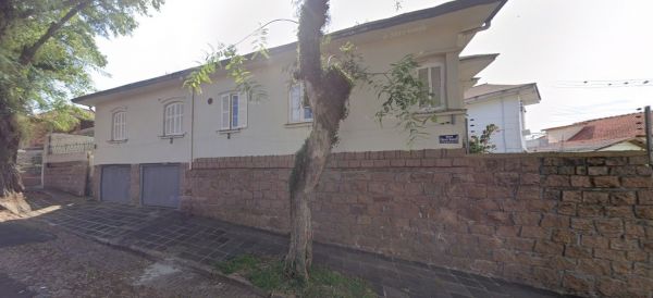 LEILÃO DE UM TERRENO E UMA CASA DE ALVENARIA DE DOIS PAVIMENTOS, NA RUA TOBIAS BARRETO, BAIRRO PARTENON, NA CIDADE DE PORTO ALEGRE/RS, localizado em Porto Alegre - RS