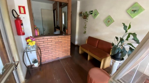NUA PROPRIEDADE DE TERRENO URBANO COM ÁREA DE 409,40M², COM CONSTRUÇÕES EM ALVENARIA, EM SANTA ROSA/RS, localizado em Santa Rosa - RS, bairro Centro