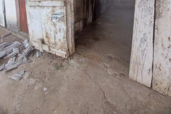 LEILÃO: TERRENO URBANO COM BENFEITORIAS RES. E COM. NA VILA PALMEIRA EM SANTO ANTÔNIO DA PATRULHA/RS, localizado em Santo Antônio Da Patrulha - RS