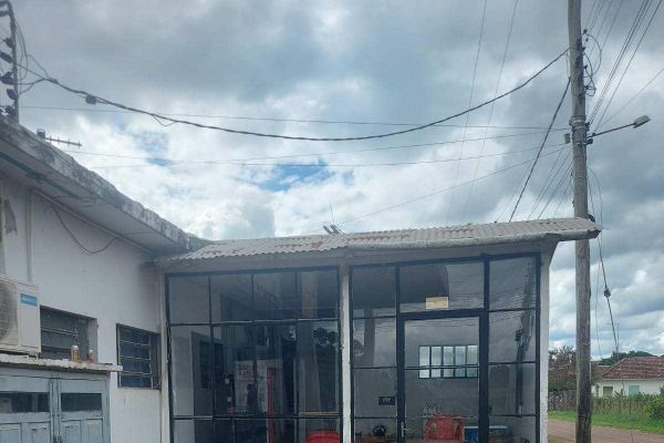 LEILÃO: TERRENO URBANO COM BENFEITORIAS RES. E COM. NA VILA PALMEIRA EM SANTO ANTÔNIO DA PATRULHA/RS, localizado em Santo Antônio Da Patrulha - RS