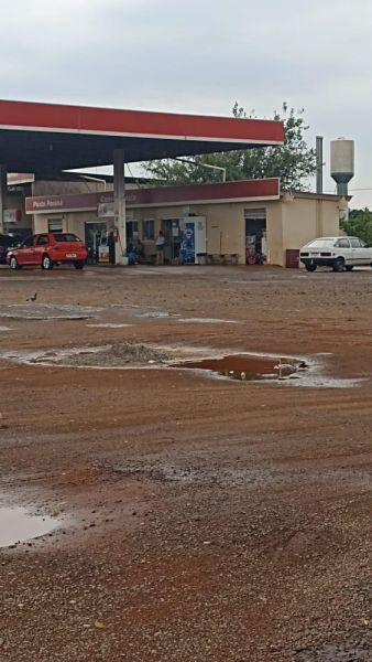 CONJUNTO IMOBILIÁRIO COMPOSTO POR 7 TERRENOS CONTÍGUOS, TOTALIZANDO 5.775,00M², COM UM POSTO DE ABASTECIMENTO DE COMBUSTÍVEIS, localizado em Icaraíma - PR