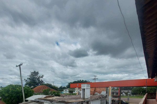 LEILÃO: TERRENO URBANO COM BENFEITORIAS RES. E COM. NA VILA PALMEIRA EM SANTO ANTÔNIO DA PATRULHA/RS, localizado em Santo Antônio Da Patrulha - RS