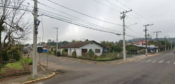 LEILÃO: TERRENO URBANO, COM RESIDÊNCIA DE 54M², EM SÃO SEBASTIÃO DO CAÍ/RS, localizado em São Sebastião Do Caí - RS, bairro Progresso