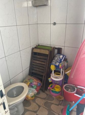 TERRENO URBANO, COM ÁREA DE 250M², COM UMA CASA EM ALVENARIA DE 102,28M², EM JACAREZINHO/PR, localizado em Jacarezinho - PR